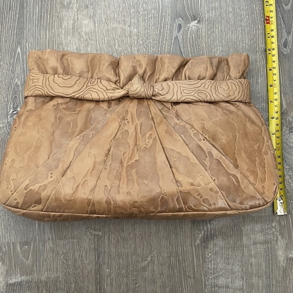 Brown Purse - Picture 8 of 8